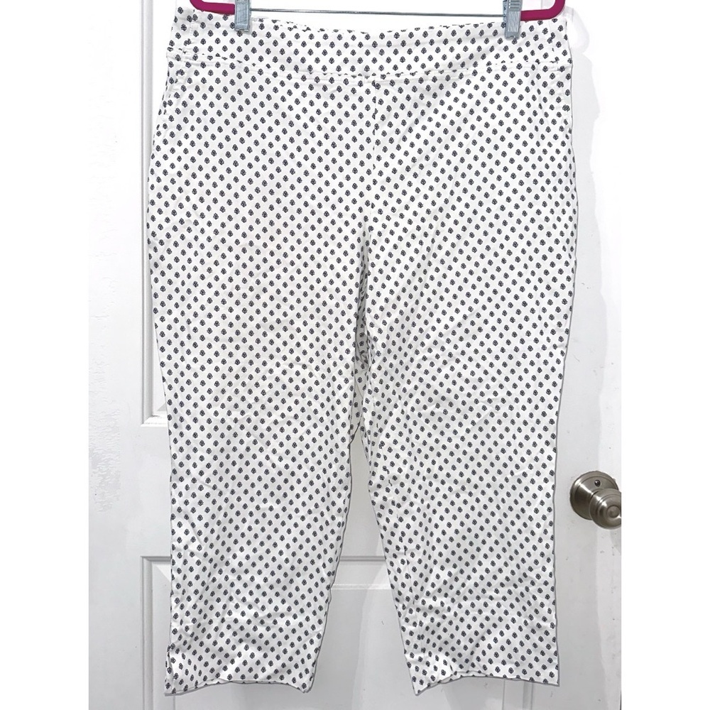 Jasmine & Juliana white and black pull on pants